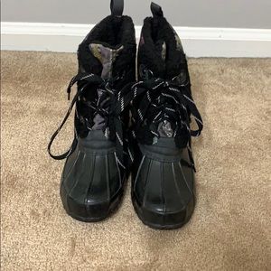 Sporto Multi Color Duck Boots